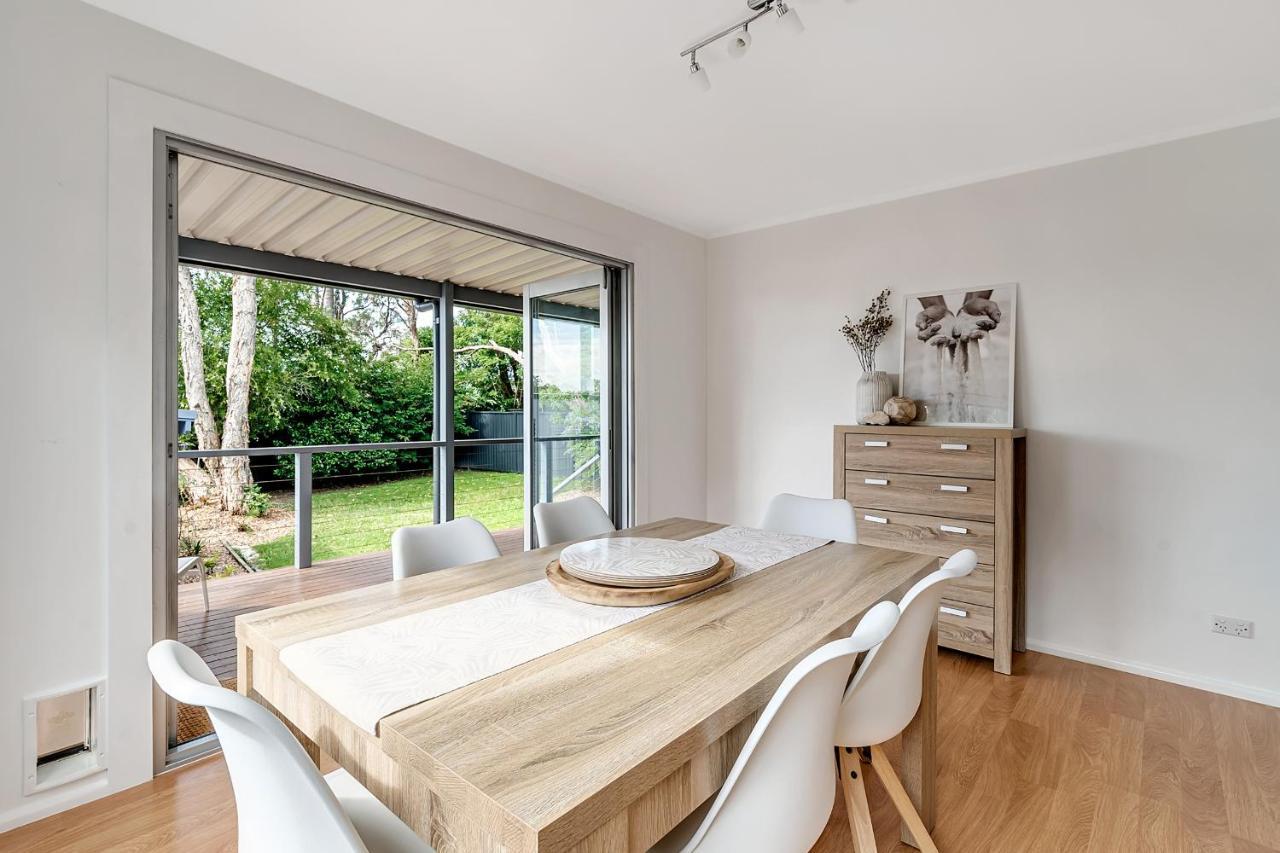 Renovated Beach Home - Relax & Unwind Toukley Eksteriør bilde